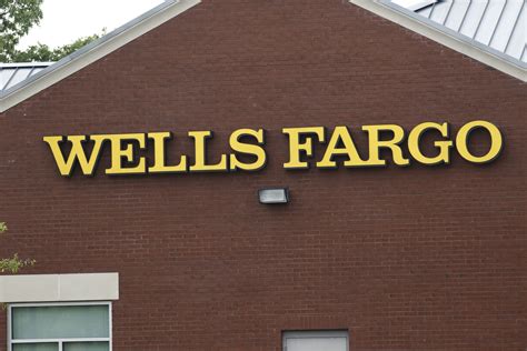 Wells fargo new jersey - New Account Openings; Notary ; Safe Deposit Box; Drive-Up Hours. Mon-Fri 09:00 AM-05:00 PM; Sat-Sun closed; Bank Deposit Cutoff. Mon-Fri 05:00 PM same day; ... Use the Wells Fargo Mobile® app to request an ATM Access Code to access your accounts without your debit card at any Wells Fargo ATM.